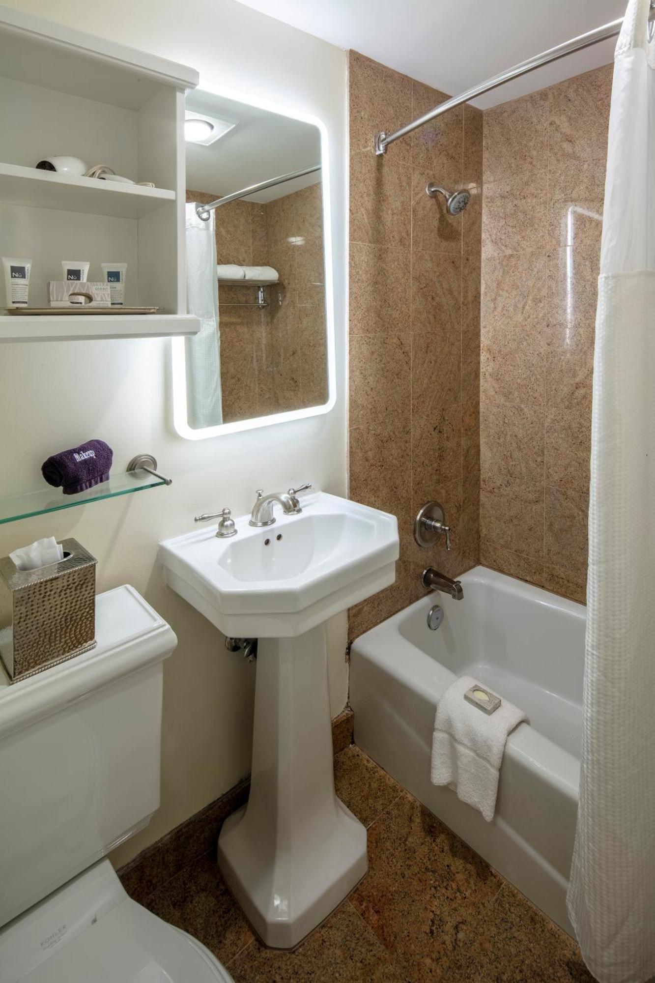Collegian Hotel & Suites, Trademark Collection By Wyndham Syracuse Ruang foto